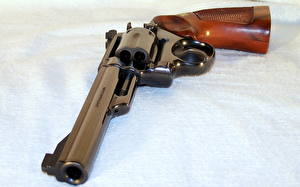 Desktop hintergrundbilder Pistolen Revolver Smith Wesson Model 19-3 Heer