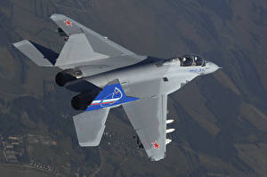 Bakgrundsbilder på skrivbordet Flygplan Jaktplan MiG-35