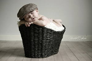 Images Infants Wicker basket  child