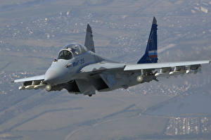 Bakgrunnsbilder Et fly Jagerfly MiG-35 Luftfart