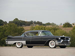 Bureaubladachtergronden Cadillac Fleetwood Sixty Special 1957