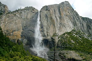 Bakgrundsbilder på skrivbordet Park Ett vattenfall Amerika Yosemite Kalifornien Natur