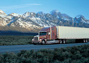 Bakgrundsbilder på skrivbordet Freightliner Trucks Lastbilar bil