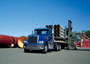 Fotos Freightliner Trucks Lastkraftwagen Autos