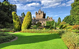 Картинки Замок Шотландия Cawdor Castle  Города