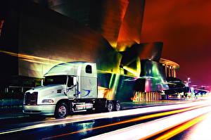 Bureaubladachtergronden Mack Trucks Vrachtwagens Auto