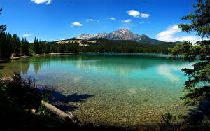 Bureaubladachtergronden Een meer Canada Hemelgewelf Nationaal park Jasper Lake Edith Natuur