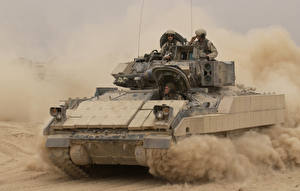 Photo Infantry fighting vehicle Bradley M2