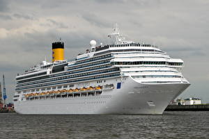 Photo Ships Cruise liner Costa Pacifica