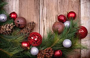 Sfondi desktop Giorno festivo Capodanno Palle Di ramo Albero di Natale Pigne