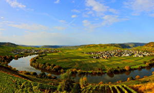 Картинка Германия Небо Река Облака Лайвен Города