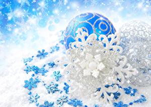 Sfondi desktop Giorno festivo Anno nuovo Palla Cristallo di neve