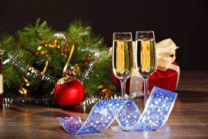 桌面壁纸，，假日，新年，香槟酒，酒杯，缎带，