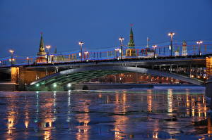 デスクトップの壁紙、、モスクワ、橋、川、街灯、夜、都市