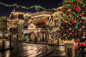 Photo USA Houses Christmas Fairy lights Street Christmas tree Balls Night time HDRI California Anaheim Cities