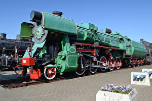 Fonds d'écran Train Ancien Locomotive Trottoir
