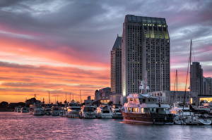 Bakgrunnsbilder Amerika Bygning Et skip Passbåt Himmelen Skyer HDR San Diego California byen