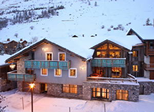 Hintergrundbilder Resort Frankreich Schnee Fenster  Städte