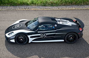 Tapety na pulpit Porsche Czarny W paski Widok z boku Luksusowy 2012 918 Spyder Samochody