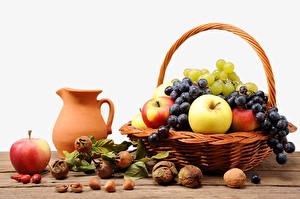 Fondos de escritorio Bodegón Frutas Uvas Manzanas Nuez Cesta de mimbre comida