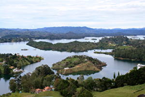 Bakgrundsbilder på skrivbordet Landskapsfotografering Flod Colombia Från ovan Guatape Natur