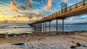 Картинка Берег США Пирсы Небо Облака Пляж Сан-Диего Калифорния Природа
