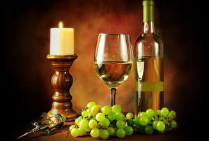 Fonds d'écran Nature morte Bougies Le raisin Vin Verre à vin aliments