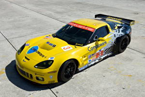 Bakgrundsbilder på skrivbordet Chevrolet Gul Strålkastare bil 2010 Corvette C6-R GT2 automobil