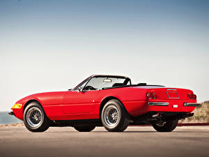 Hintergrundbilder Ferrari Rot Seitlich 365 GTS / 4 Daytona automobil
