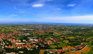 Papel de Parede Desktop Céu República de San Marino De acima Horizonte Cidades
