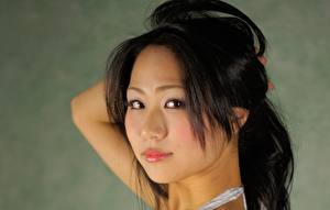 Hintergrundbilder Asiatische Starren Gesicht Haar Brünette junge frau