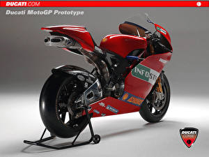 Fondos de escritorio Motocicleta deportiva Ducati