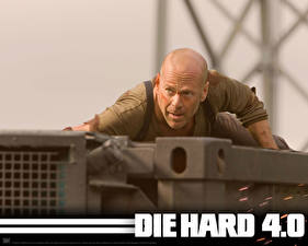 Papel de Parede Desktop Die Hard Die Hard 4.0 — Viver ou Morrer