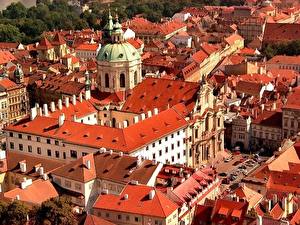 Bureaubladachtergronden Huizen Tsjechië  een stad