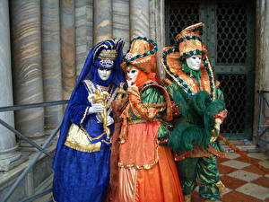 Sfondi desktop Giorno festivo Carnevale e Masquerade
